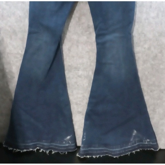 Rue 21 Super High Rise Flare Raw Hem Button Fly Dark Wash Denim Jeans 2 NWT Gift - Picture 16 of 16